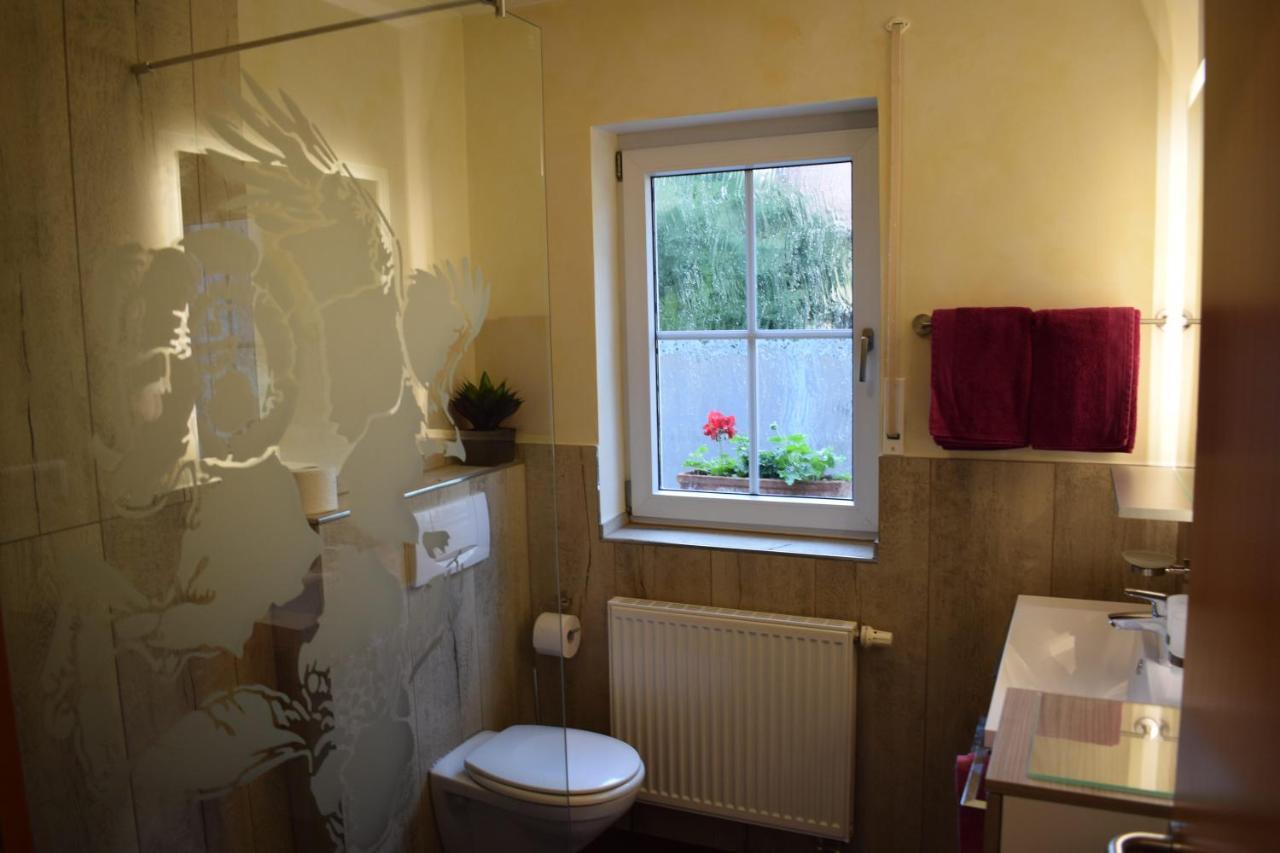 Ferienhaus & Weingut Am Steingebiss Billigheim-Ingenheim エクステリア 写真