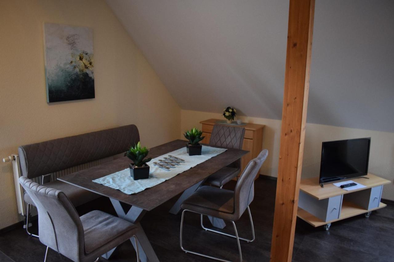 Ferienhaus & Weingut Am Steingebiss Billigheim-Ingenheim エクステリア 写真